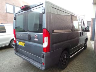 Voertuigafbeelding 7