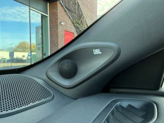 Voertuigafbeelding 38