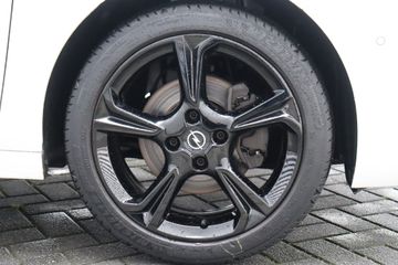 Voertuigafbeelding 13