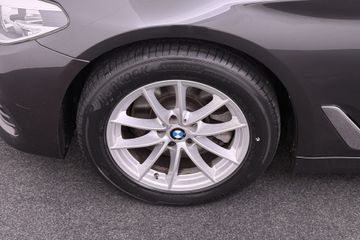 Voertuigafbeelding 6