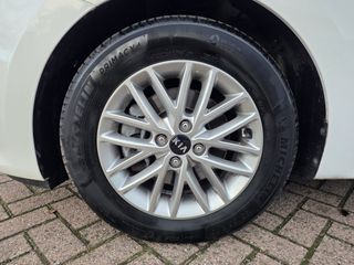 Voertuigafbeelding 27