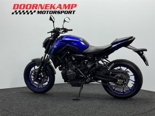 Voertuigafbeelding 9