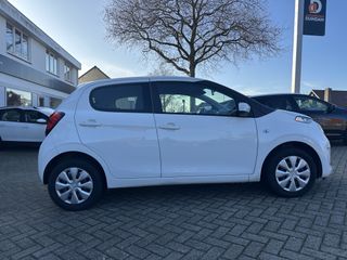 Voertuigafbeelding 4