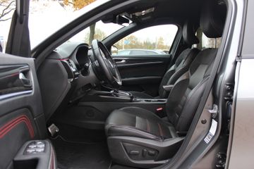 Voertuigafbeelding 9