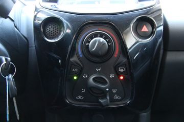 Voertuigafbeelding 11