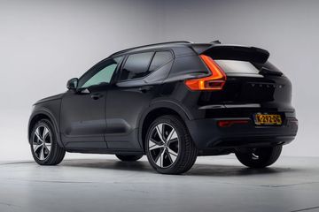 Voertuigafbeelding 2