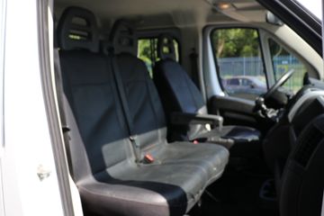 Voertuigafbeelding 12