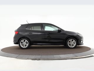 Voertuigafbeelding 4