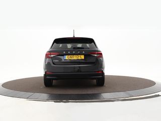 Voertuigafbeelding 6