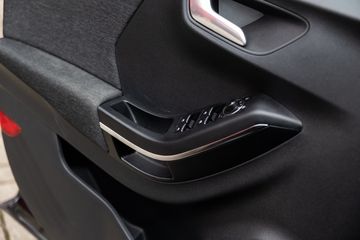 Voertuigafbeelding 22