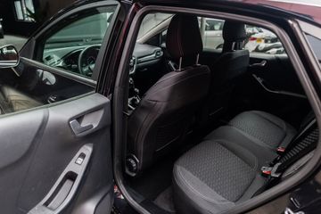 Voertuigafbeelding 5