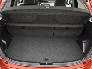 Voertuigafbeelding 21