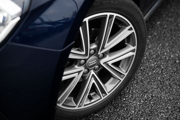 Voertuigafbeelding 6