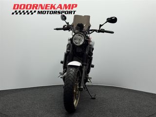 Voertuigafbeelding 4