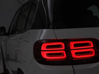 Voertuigafbeelding 26