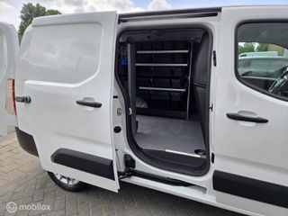 Voertuigafbeelding 21