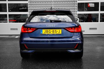 Voertuigafbeelding 3