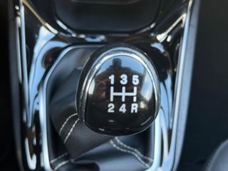 Voertuigafbeelding 19