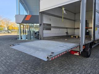 Voertuigafbeelding 8