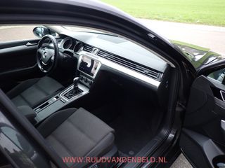 Voertuigafbeelding 16