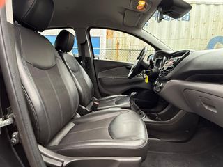 Voertuigafbeelding 10