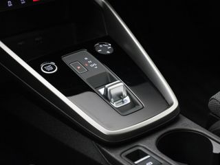 Voertuigafbeelding 35