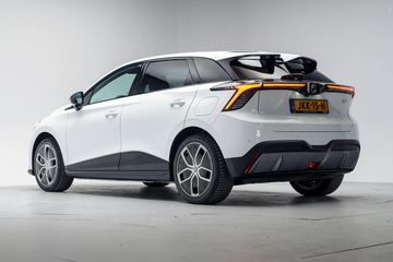 Voertuigafbeelding 2