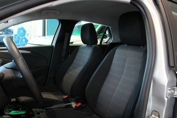 Voertuigafbeelding 12