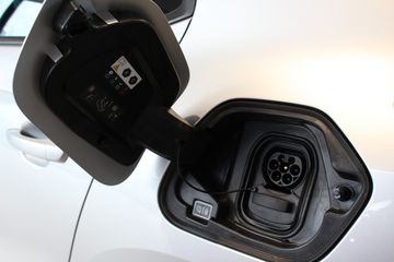 Voertuigafbeelding 9