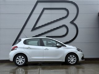 Voertuigafbeelding 6