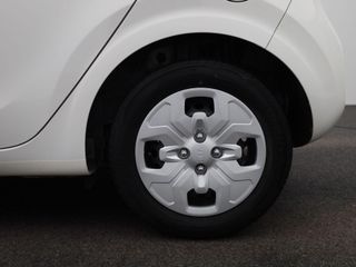 Voertuigafbeelding 12