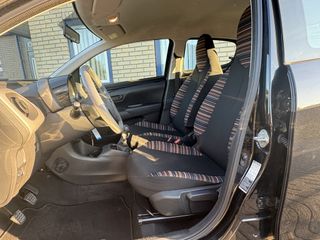 Voertuigafbeelding 17