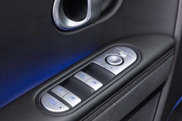 Voertuigafbeelding 9