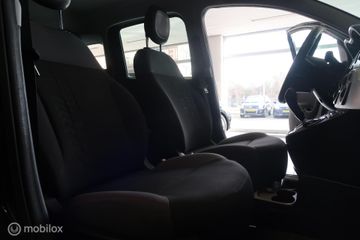 Voertuigafbeelding 13