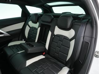 Voertuigafbeelding 24