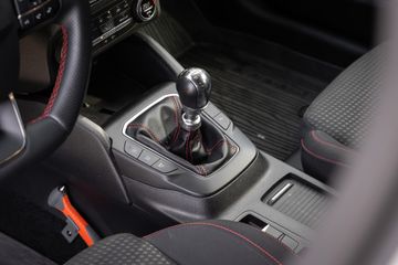 Voertuigafbeelding 18