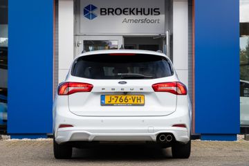 Voertuigafbeelding 8