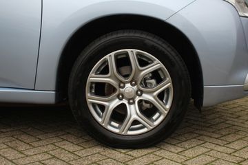 Voertuigafbeelding 30