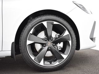 Voertuigafbeelding 3