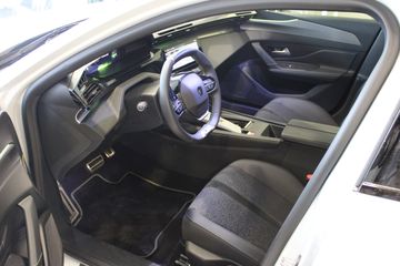 Voertuigafbeelding 13