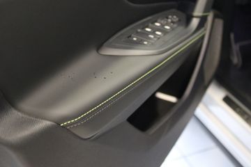 Voertuigafbeelding 38