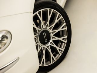 Voertuigafbeelding 13