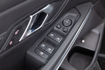 Voertuigafbeelding 7