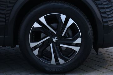 Voertuigafbeelding 12