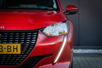 Voertuigafbeelding 9