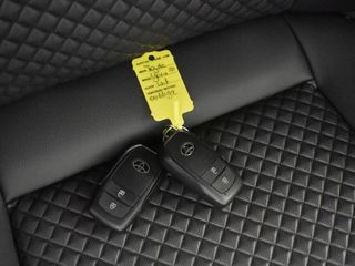 Voertuigafbeelding 16