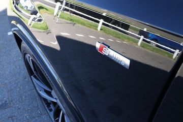 Voertuigafbeelding 9