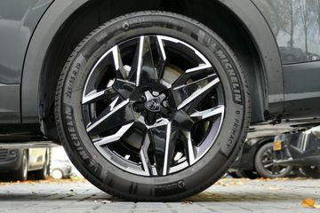 Voertuigafbeelding 11