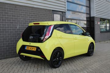 Voertuigafbeelding 4