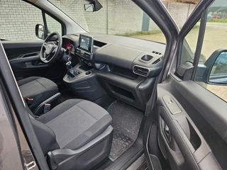 Voertuigafbeelding 15